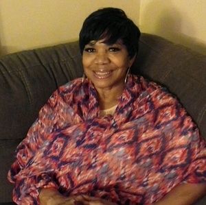 Meet your Posher, Renee